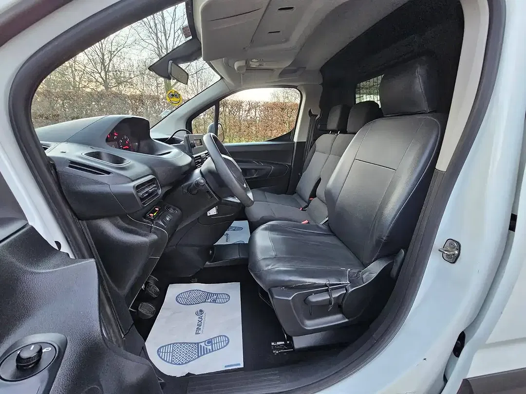 Peugeot Partner BlueHDi L2 Pro - Thumbnail 25