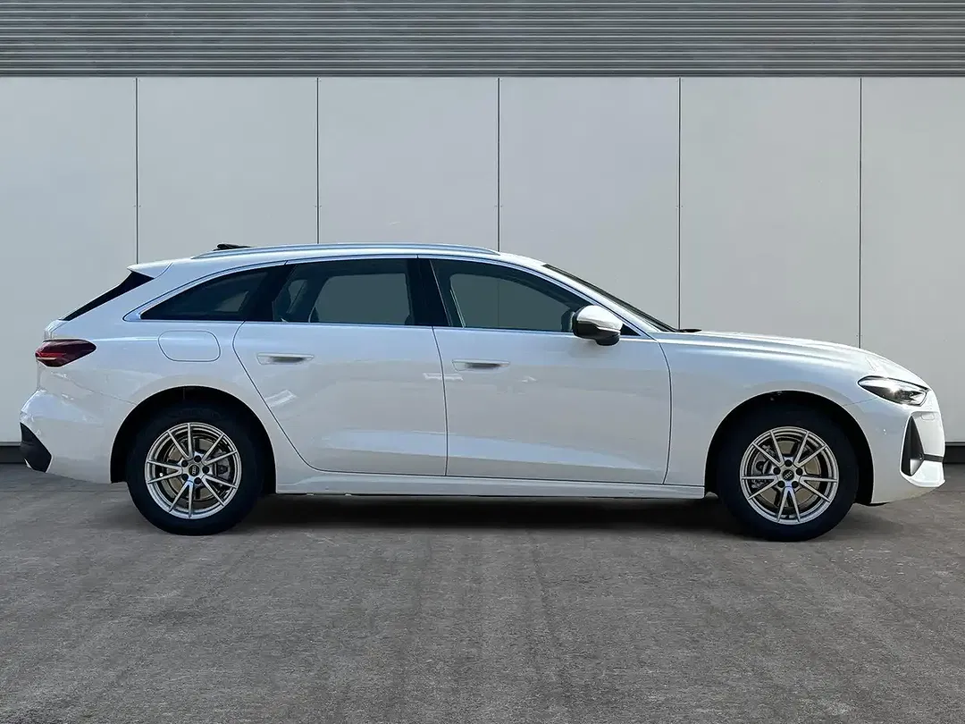 Audi A5 TFSI Avant Base - Thumbnail 5