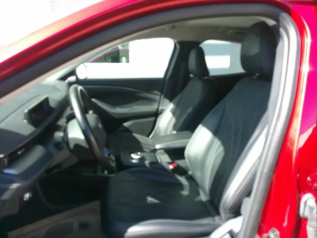 Ford Mustang Mach-E Standard Range - Thumbnail 11