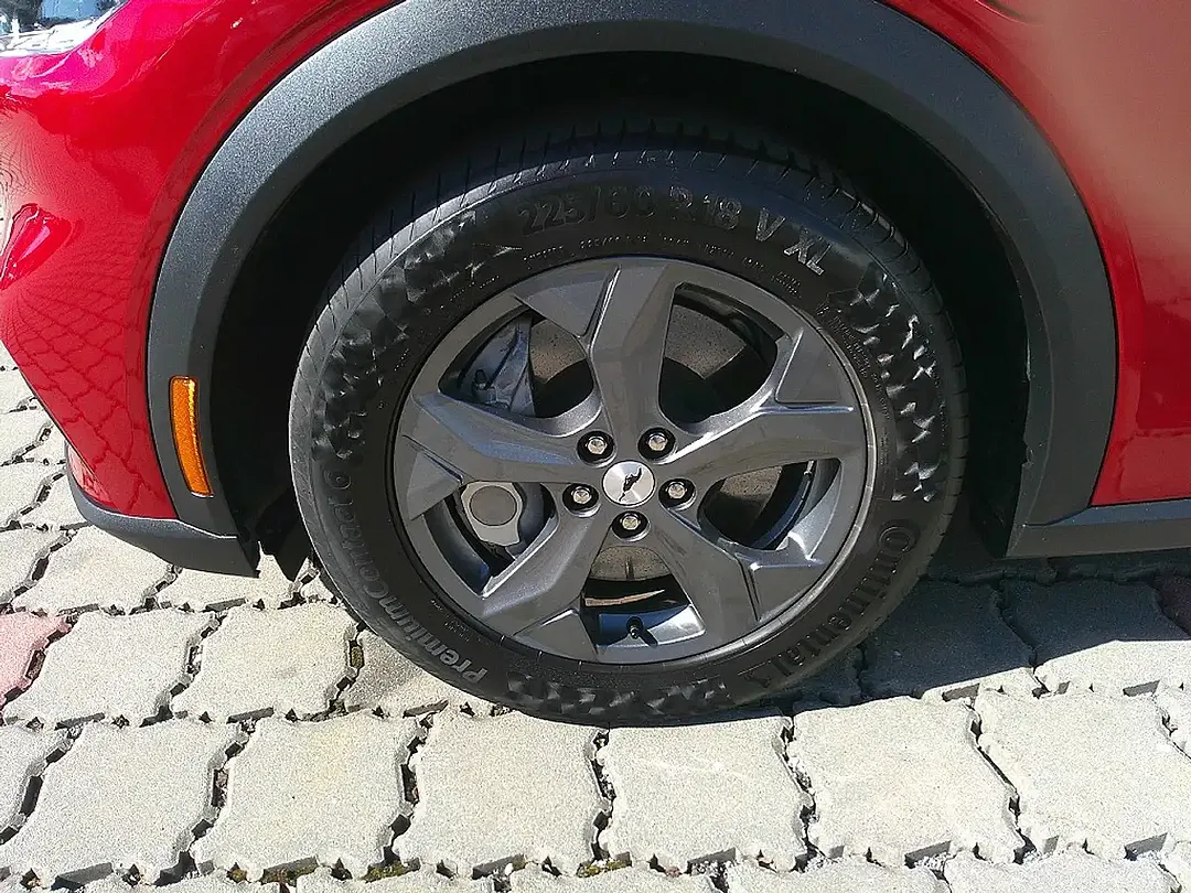 Ford Mustang Mach-E Standard Range - Thumbnail 9