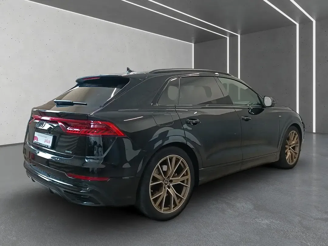 Audi Q8 55 TFSI e tiptronic quattro S line - Thumbnail 2