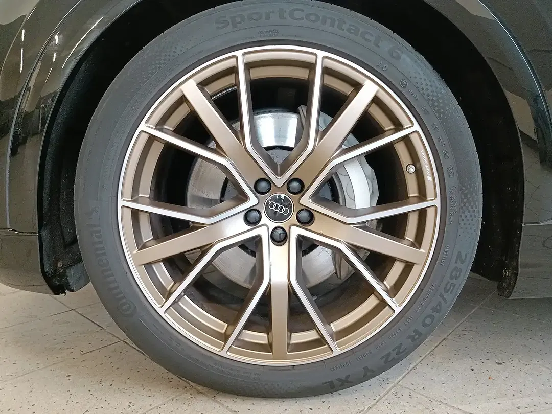 Audi Q8 55 TFSI e tiptronic quattro S line - Thumbnail 6
