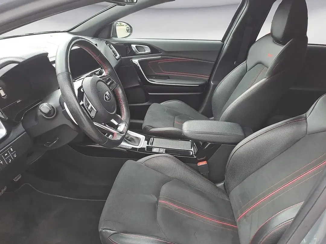 Kia ProCeed / pro_cee'd 1.6 T-GDI DCT GT GT-Line Top - Thumbnail 7