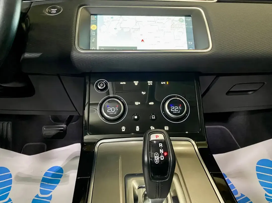 Land Rover Range Rover Evoque Hybrid S - Thumbnail 13