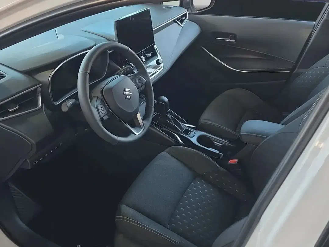 Suzuki Swace Hybrid 1.8 Comfort+ - Thumbnail 4