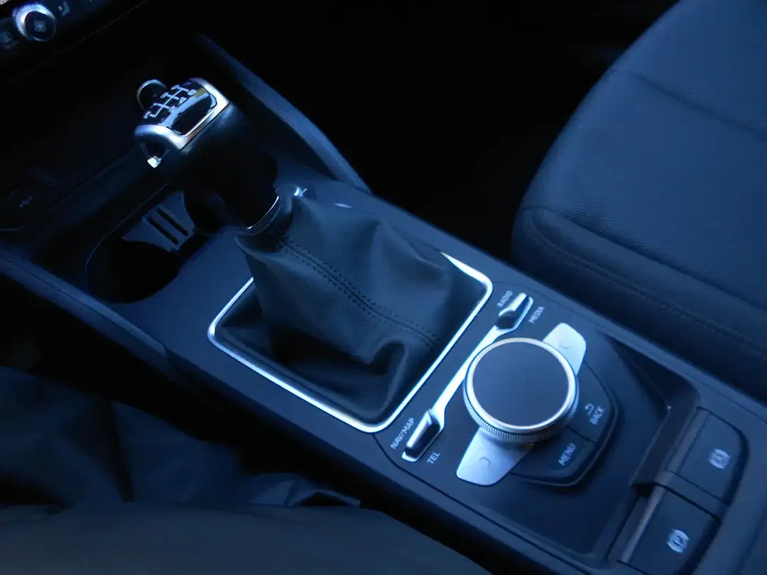 Audi Q2 30 TFSI - Thumbnail 11