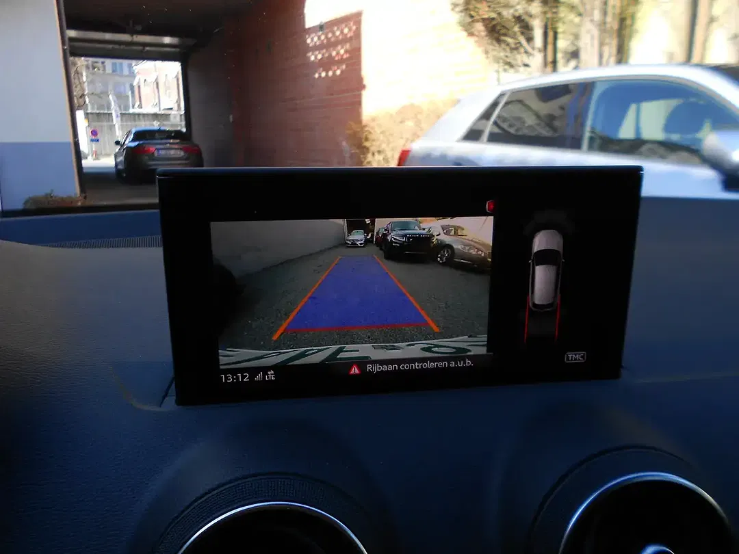 Audi Q2 30 TFSI - Thumbnail 14