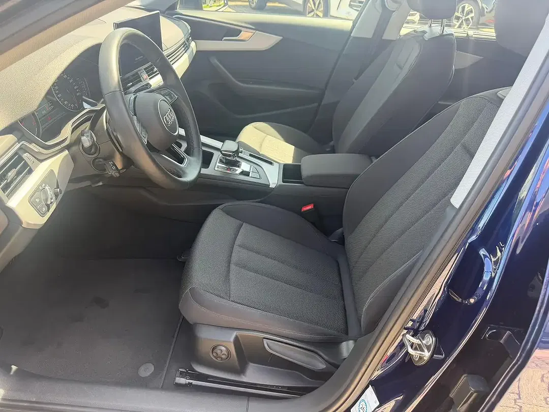 Audi A4 35 TDI Base Avant - Thumbnail 11