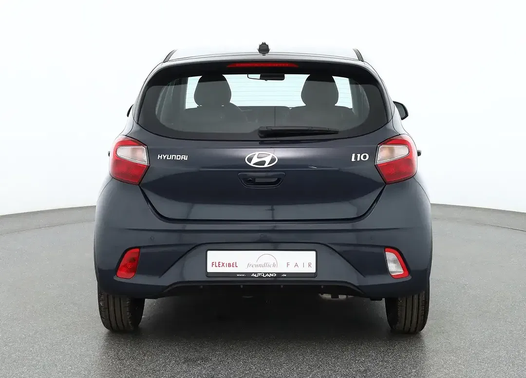 Hyundai i10 1.0 - Thumbnail 3