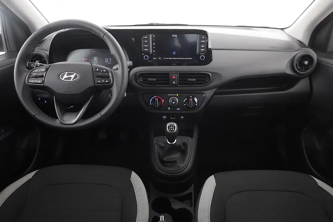 Hyundai i10 1.0 - Thumbnail 8