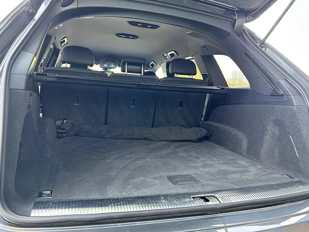 Audi SQ7 4.0 TFSI competition plus - Thumbnail 13