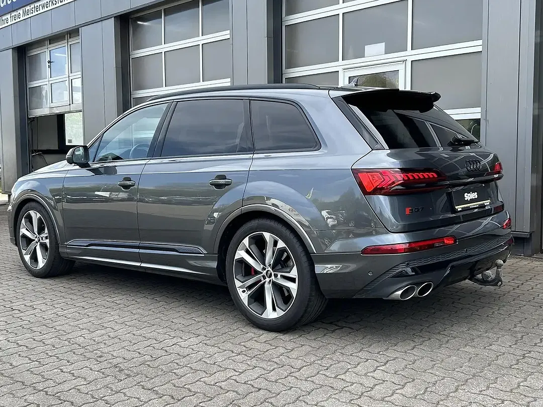 Audi SQ7 4.0 TFSI competition plus - Thumbnail 4