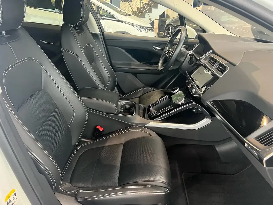 Jaguar I-Pace Black - Thumbnail 11