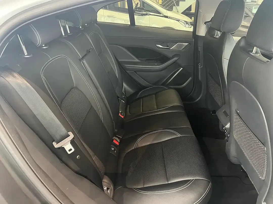 Jaguar I-Pace Black - foto 13
