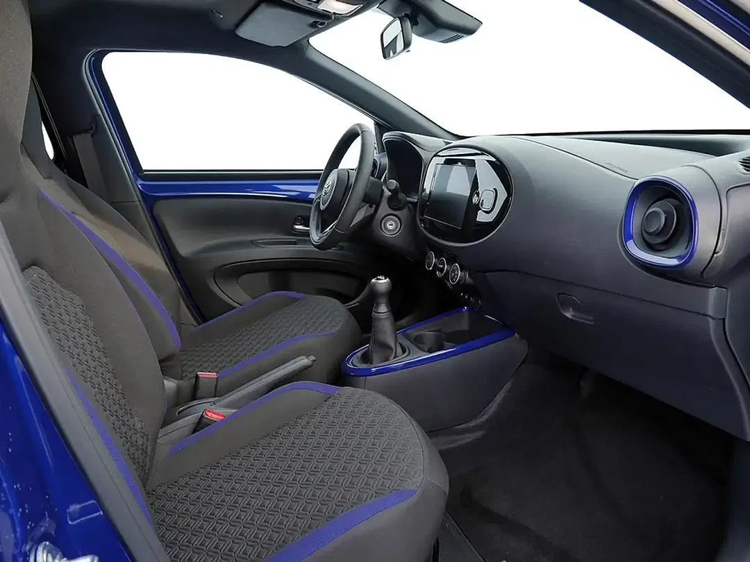 Toyota Aygo X Teamplayer - Thumbnail 7