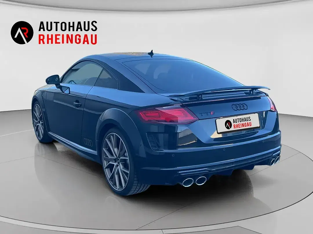 Audi TTS quattro - foto 2