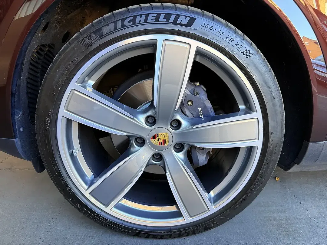 Porsche Cayenne - Thumbnail 8