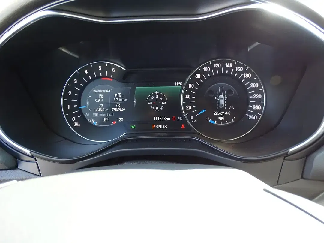 Ford Mondeo 2.0 EcoBoost Titanium - Thumbnail 11