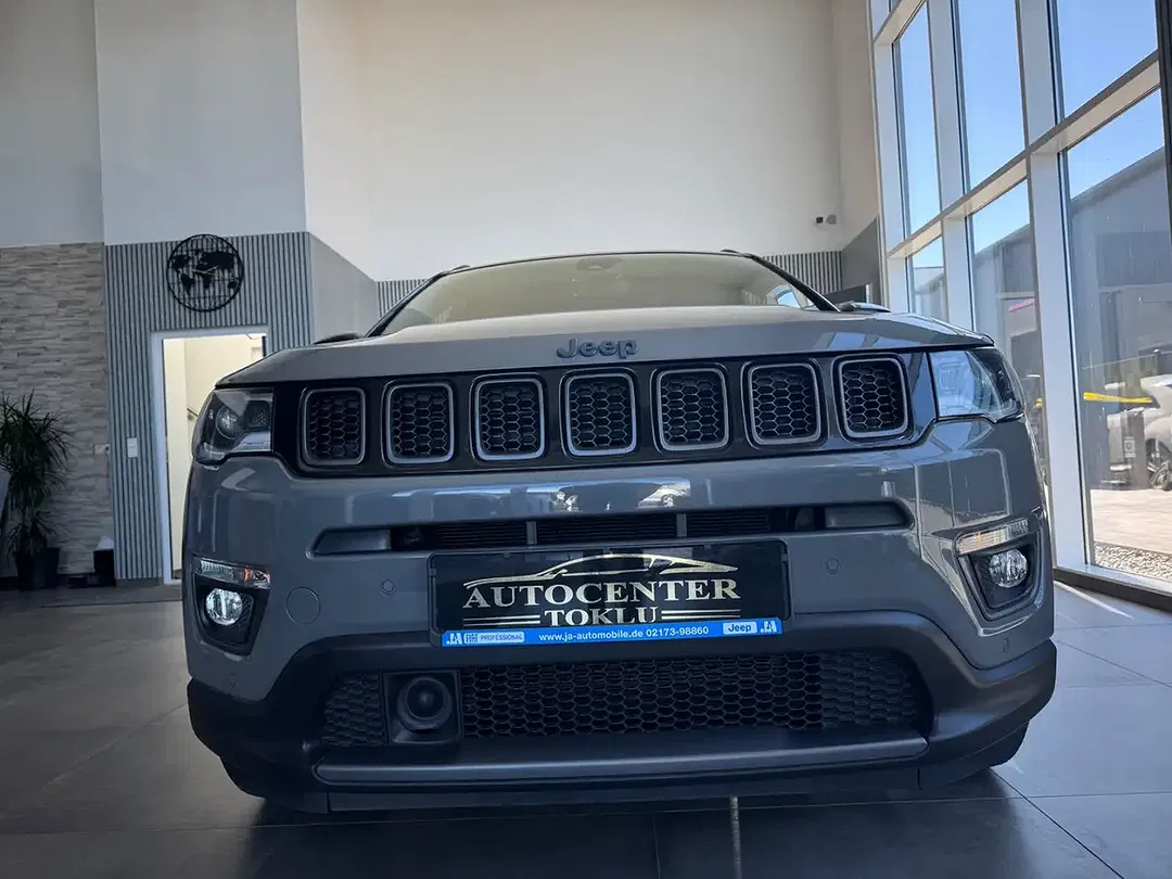 Jeep Compass PHEV Hybrid 4x4 S - foto 2