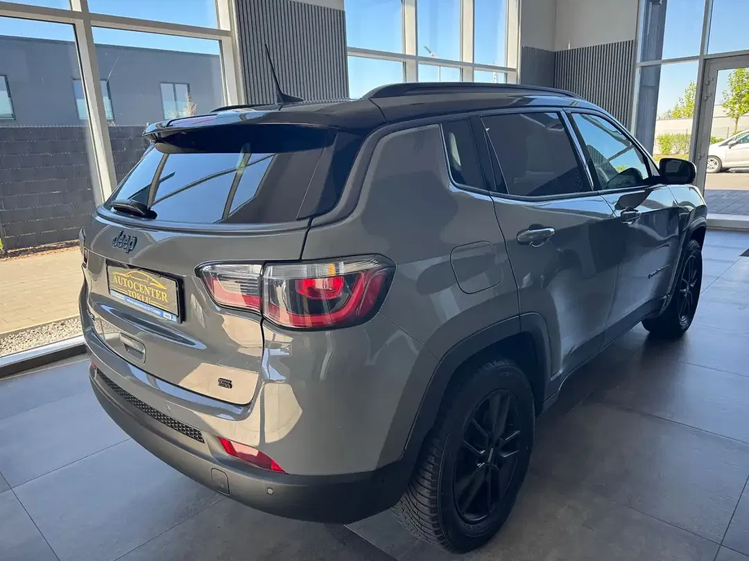 Jeep Compass PHEV Hybrid 4x4 S - Thumbnail 4