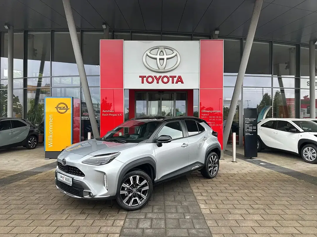 Toyota Yaris Cross Hybrid Style Plus - Thumbnail 1