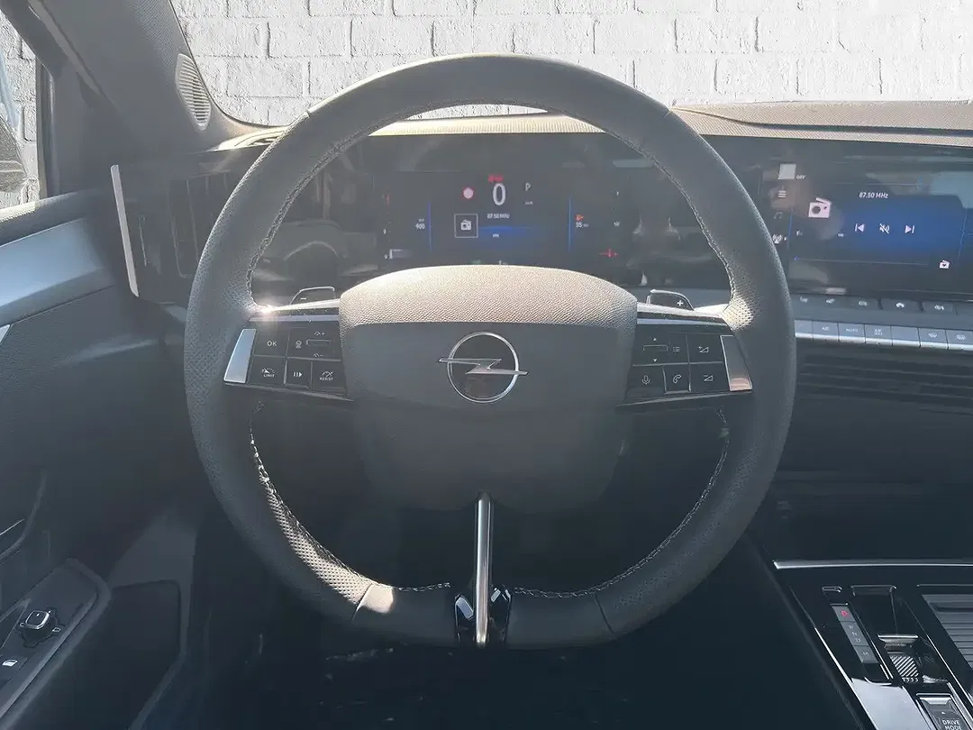 Opel Astra Edition - Thumbnail 8