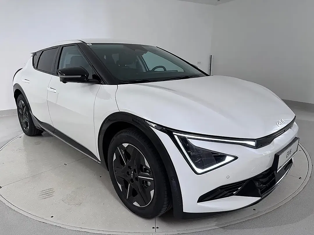Kia EV6 AWD Air Plus - Thumbnail 3