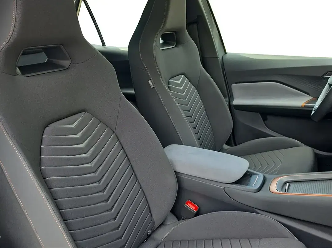 CUPRA Born - Thumbnail 10