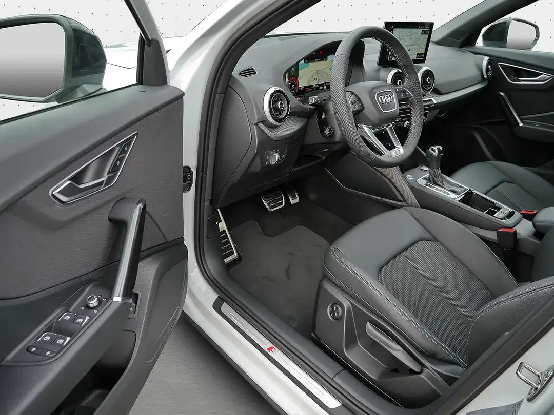 Audi Q2 35 TFSI S line - Thumbnail 13