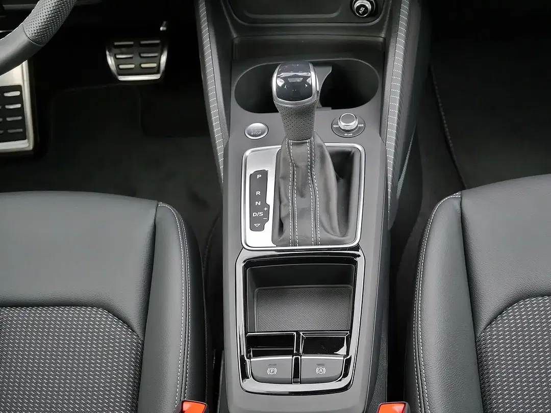 Audi Q2 35 TFSI S line - Thumbnail 6