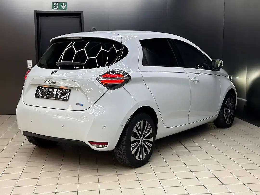 Renault ZOE - Thumbnail 7
