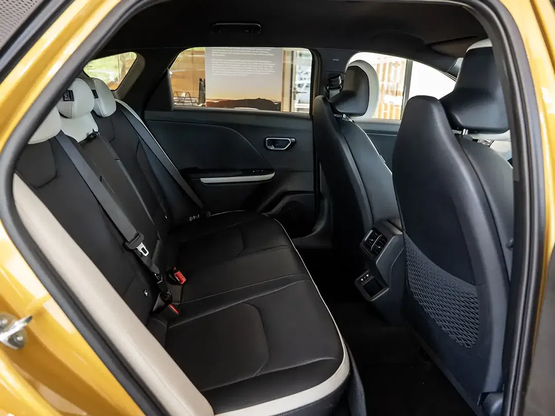 Kia K4 1.6 T-GDI GT-Line - Thumbnail 7