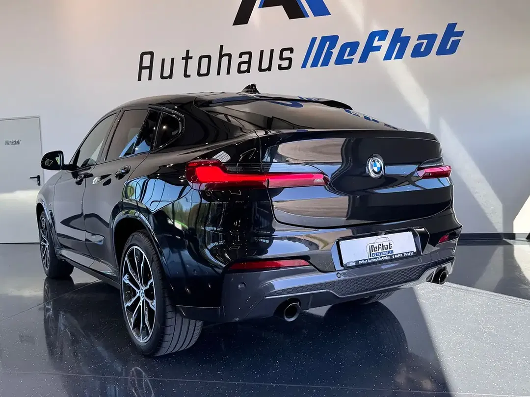 BMW X4 xDrive M - Thumbnail 10