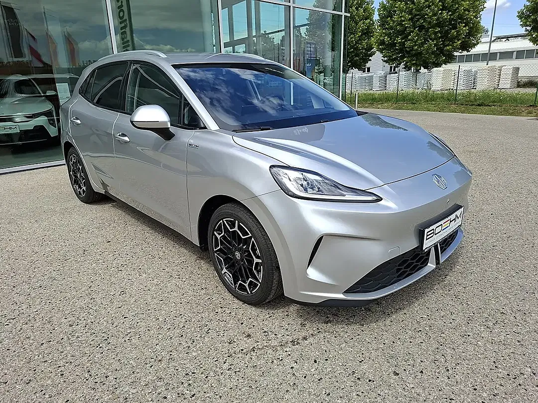 MG MG4 EV Urban Luxury - Thumbnail 3