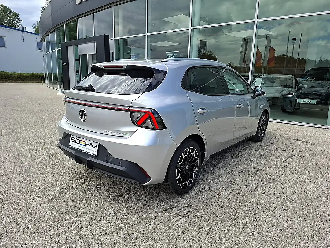 MG MG4 EV Urban Luxury - Thumbnail 6