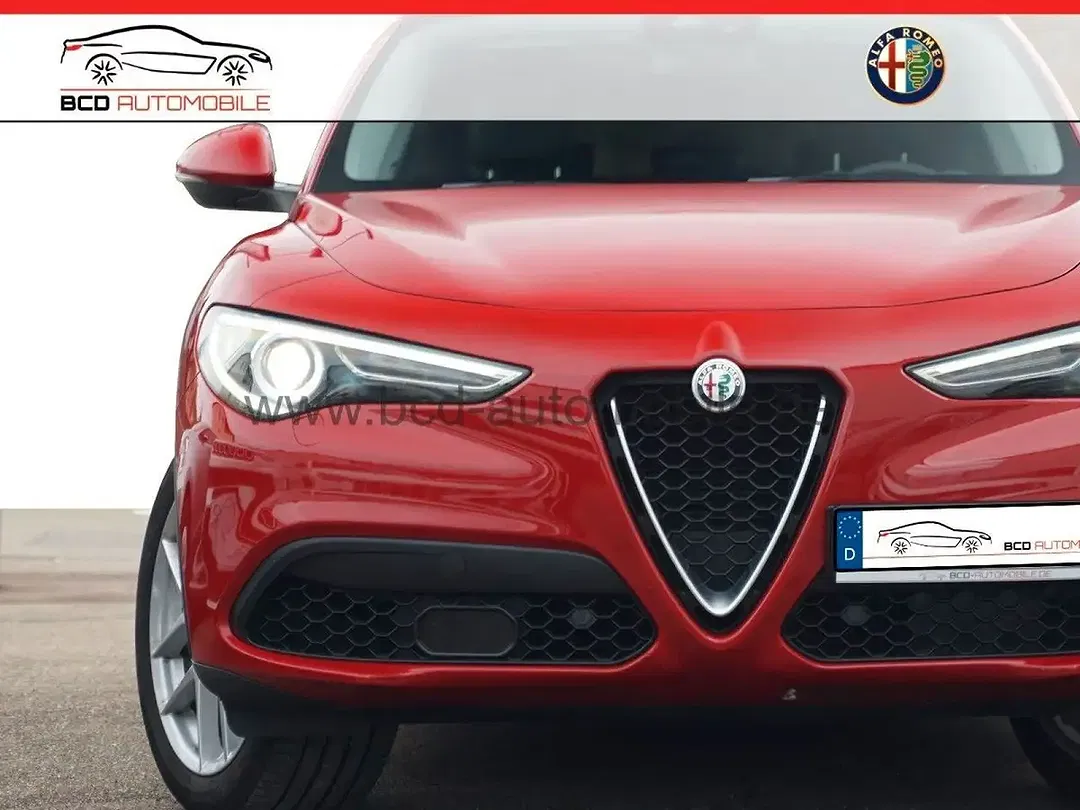 Alfa Romeo Stelvio Q4 Super Veloce - foto 1