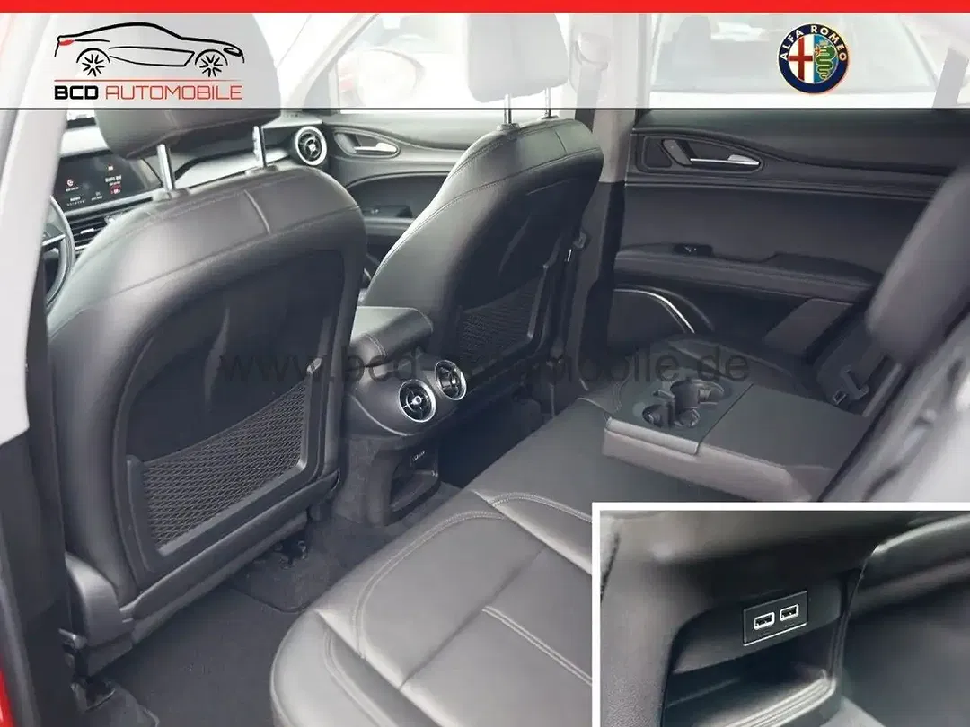 Alfa Romeo Stelvio Q4 Super Veloce - Thumbnail 11