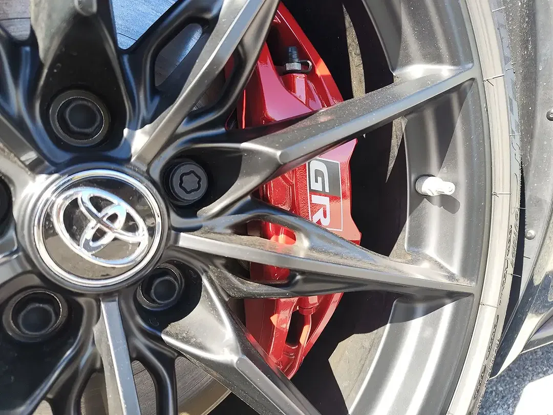 Toyota Supra - Thumbnail 11