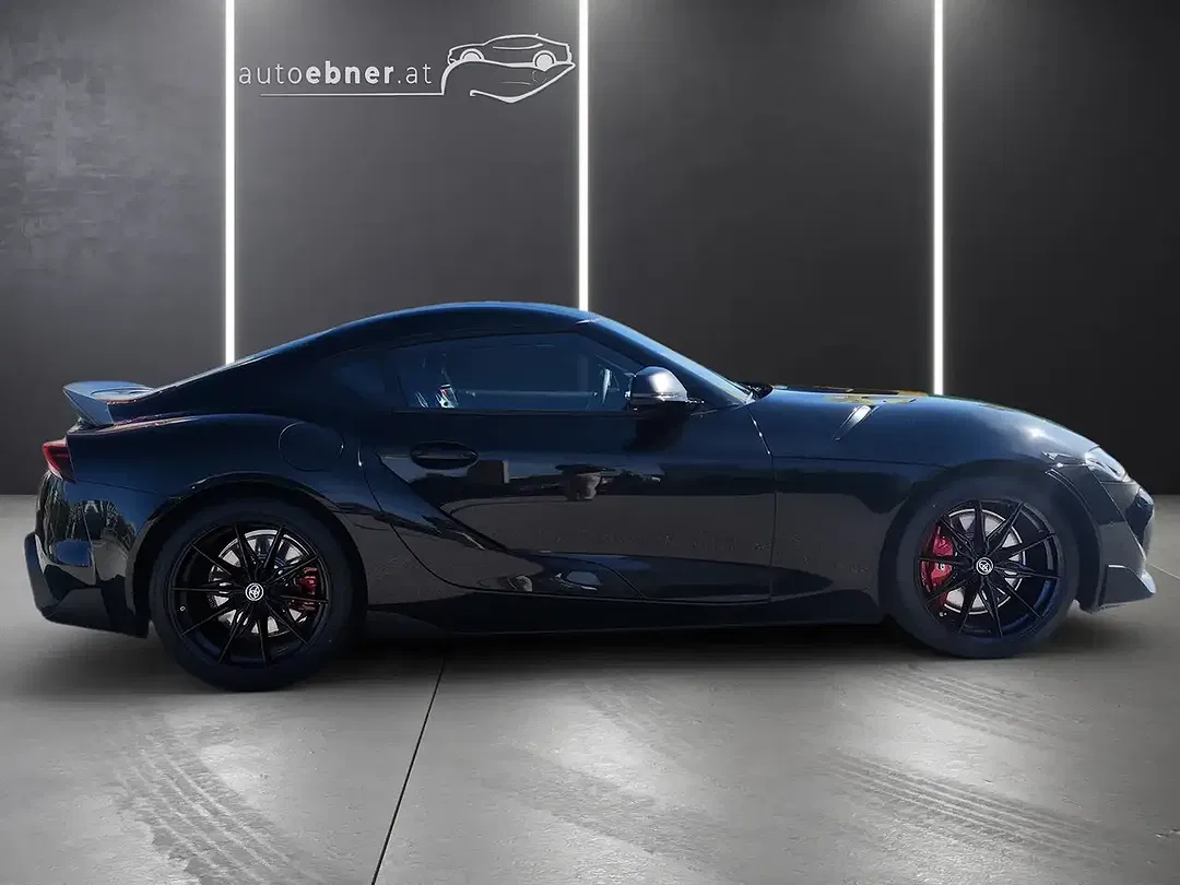 Toyota Supra - Thumbnail 4