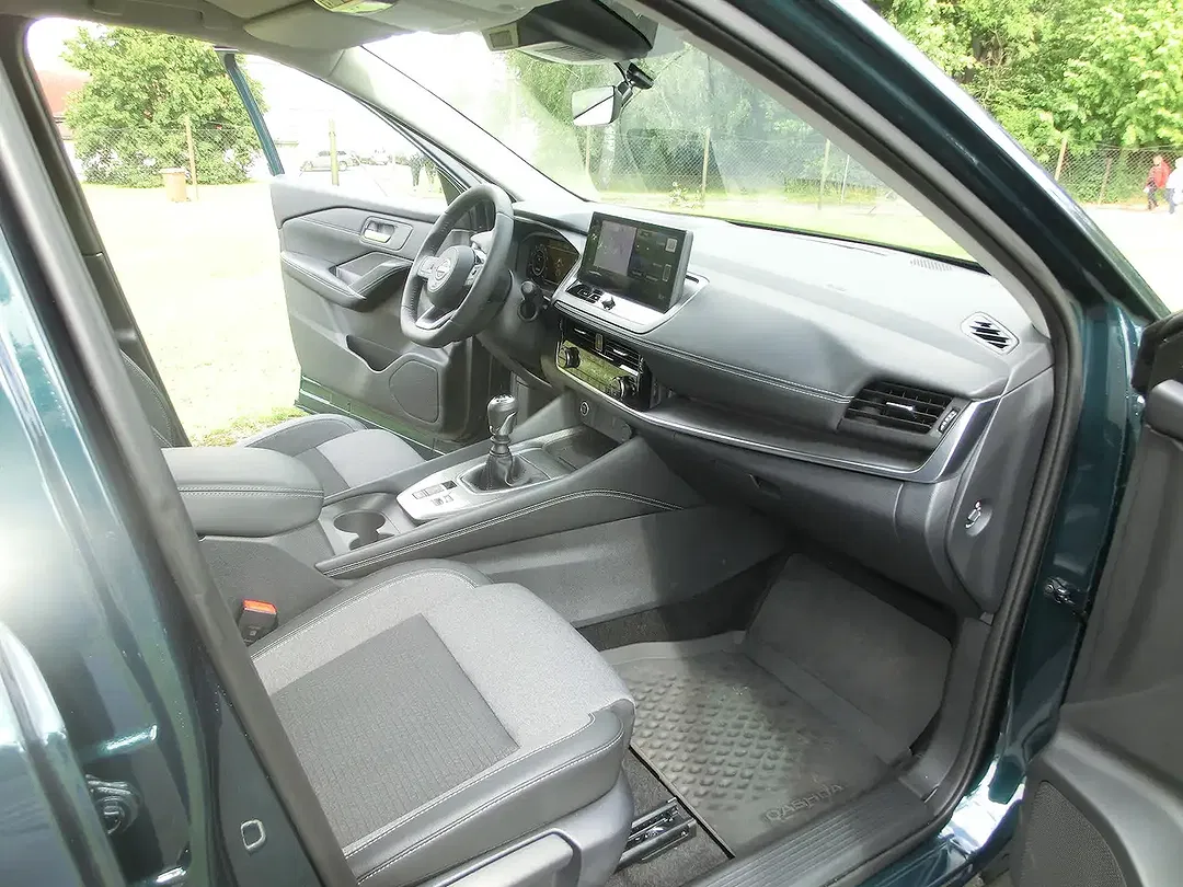 Nissan Qashqai N-Connecta - foto 10