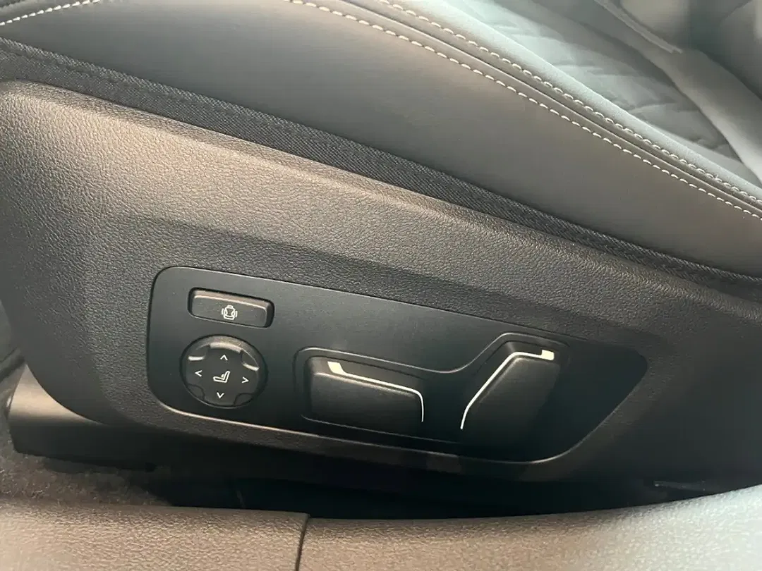 Alpina D3 S Touring - Thumbnail 8