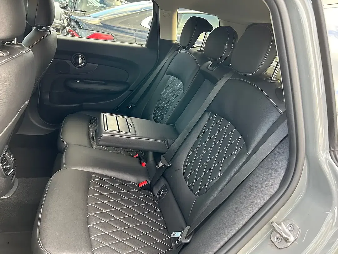 MINI Cooper Clubman 1.5 - Thumbnail 6