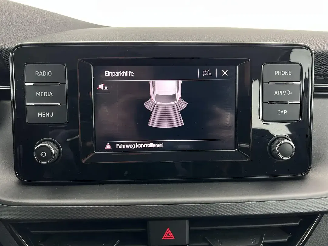 Skoda Scala 1.0 TSI Cool Plus - Thumbnail 9