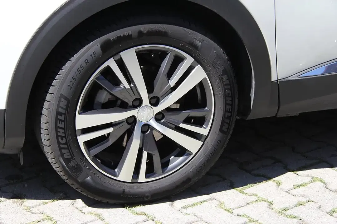 Peugeot 3008 Allure - Thumbnail 3