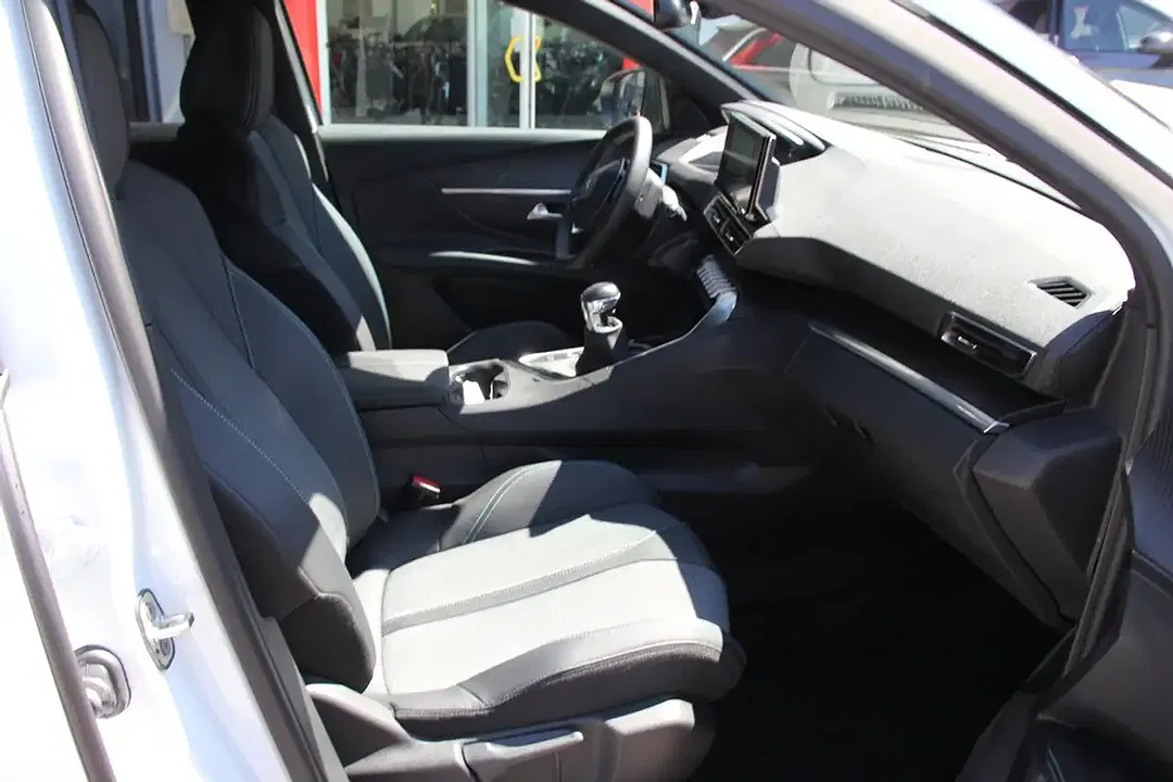 Peugeot 3008 Allure - Thumbnail 4
