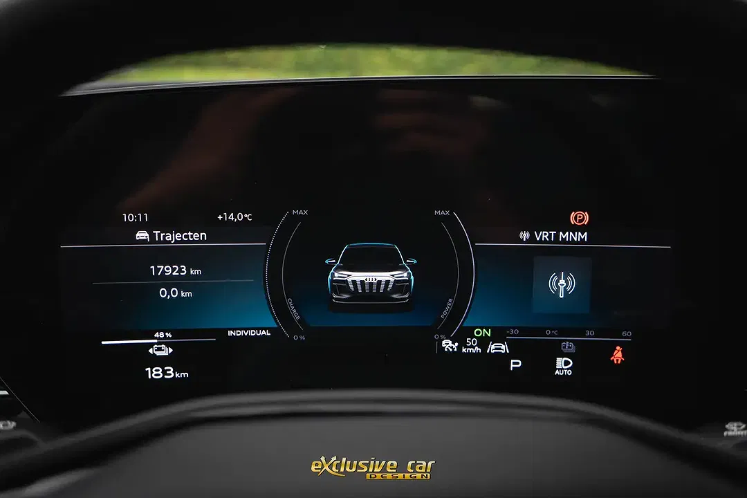 Audi SQ6 e-tron quattro Edition One plus - Thumbnail 28