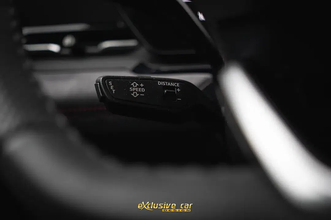 Audi SQ6 e-tron quattro Edition One plus - Thumbnail 33