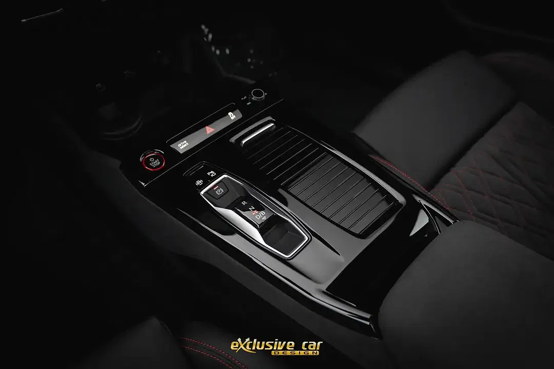 Audi SQ6 e-tron quattro Edition One plus - Thumbnail 46