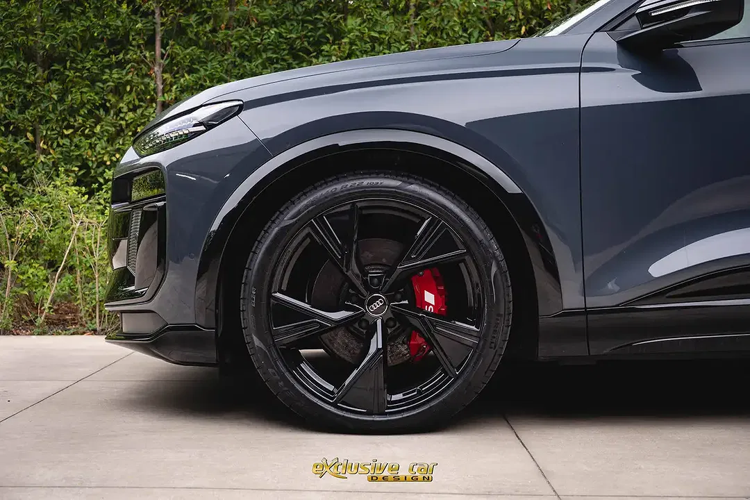 Audi SQ6 e-tron quattro Edition One plus - Thumbnail 9