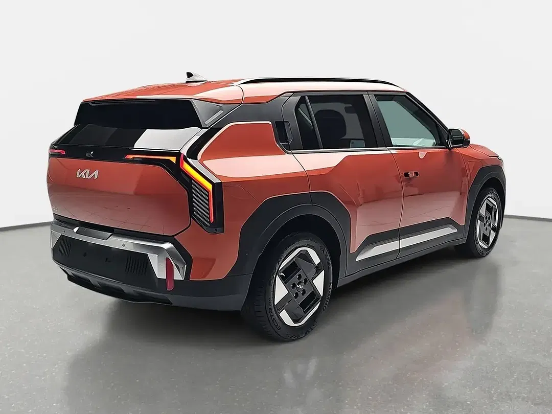 Kia EV3 81.4 kWh Earth Business - Thumbnail 3